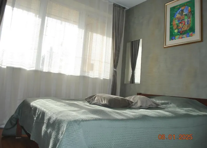 Sea Garden Апартамент *