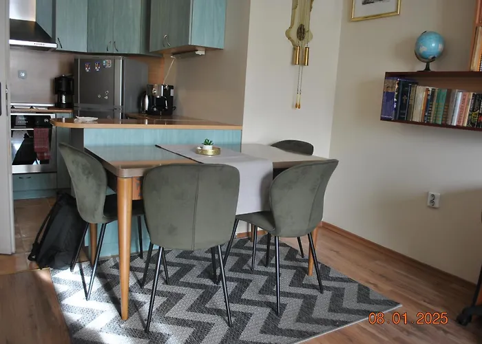 Sea Garden Апартамент