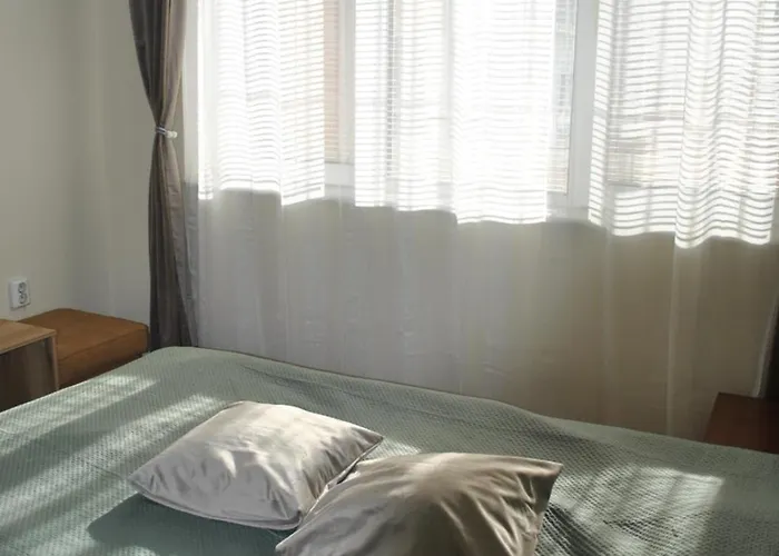 Sea Garden Апартамент