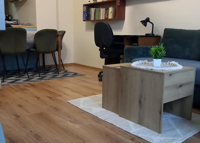 Апартамент Sea Garden *